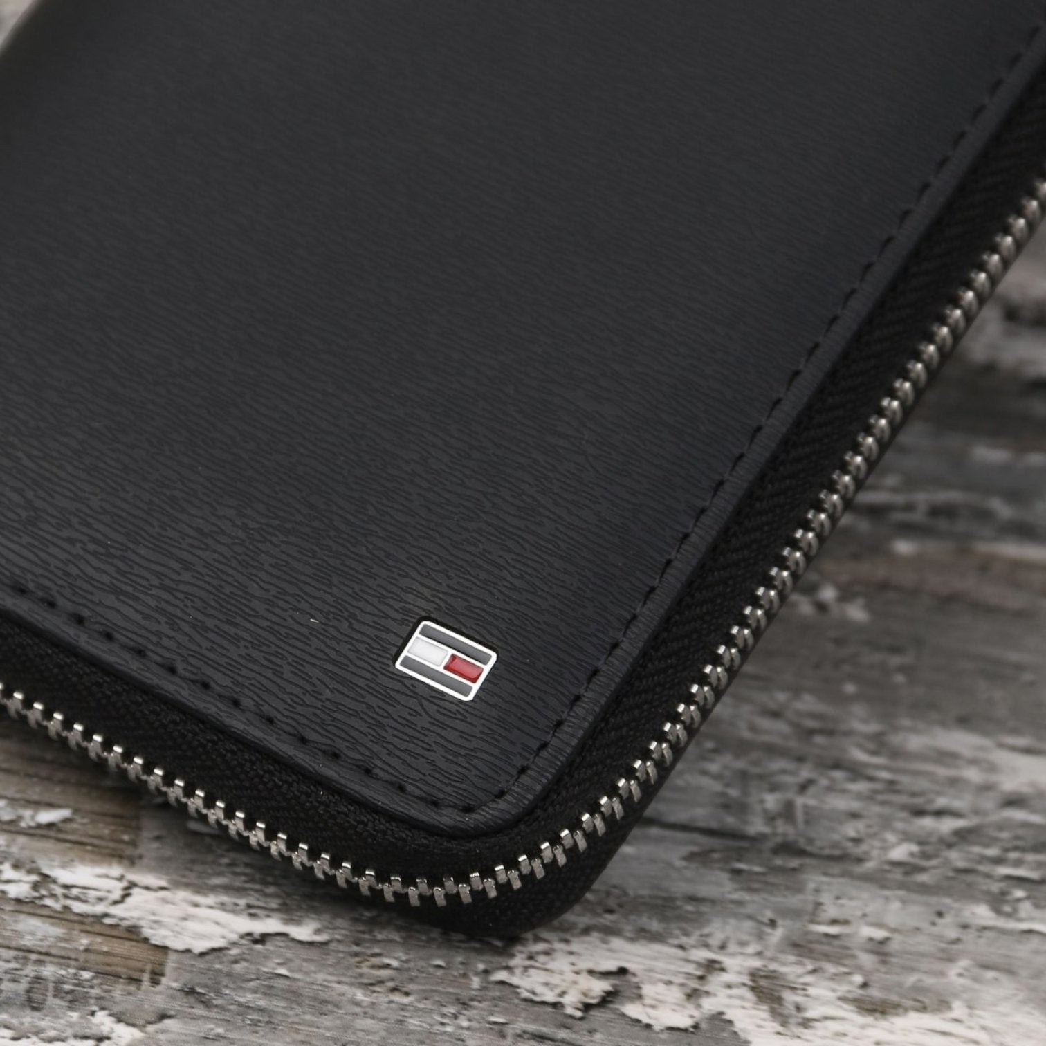 محفظة يد Tommy