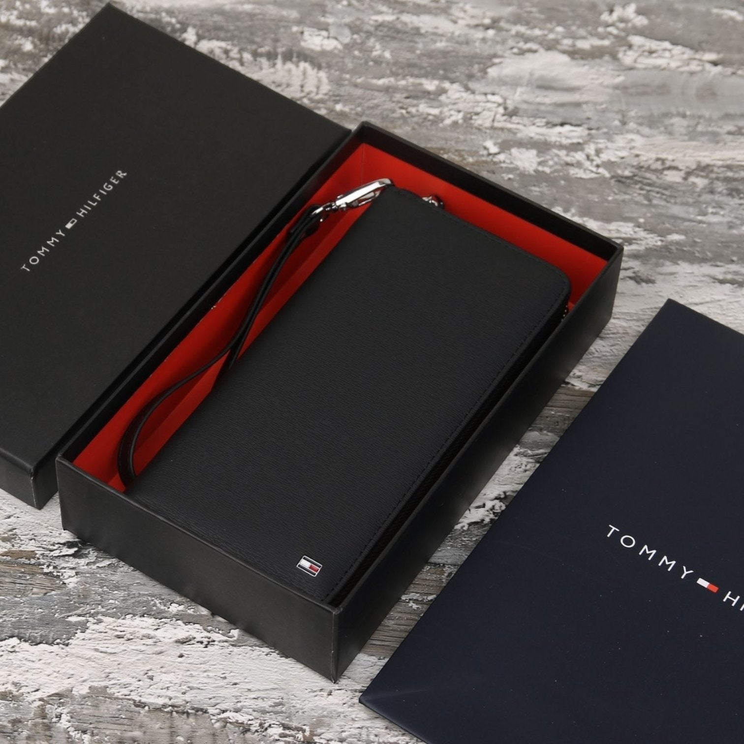 محفظة يد Tommy