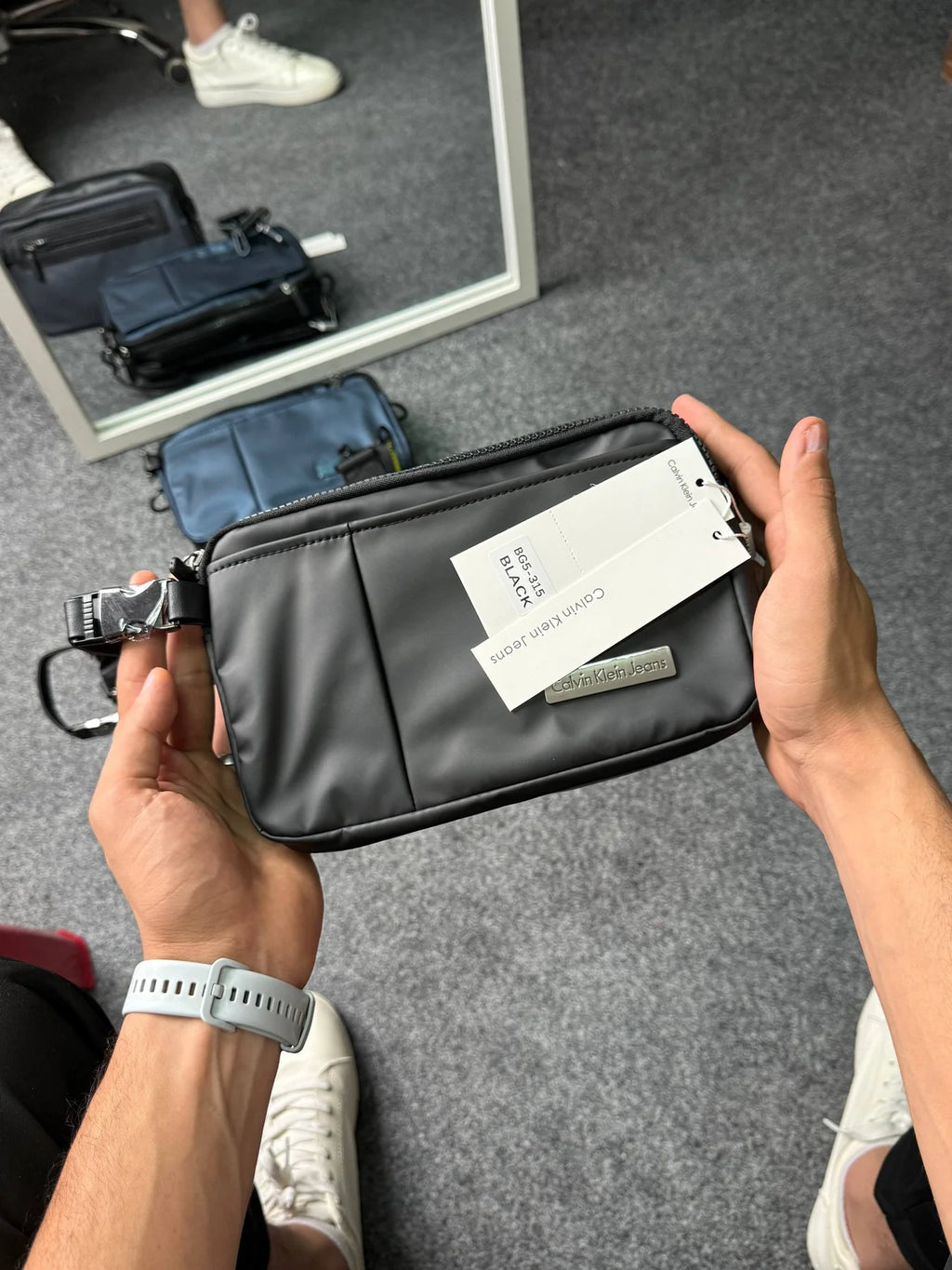 Bag Hand Cross ck 1