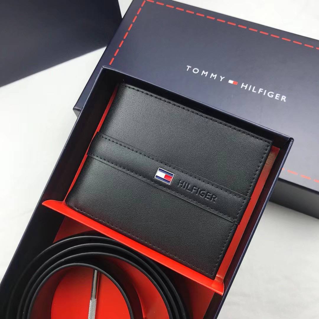 طقم حزام ومحفظة Tommy