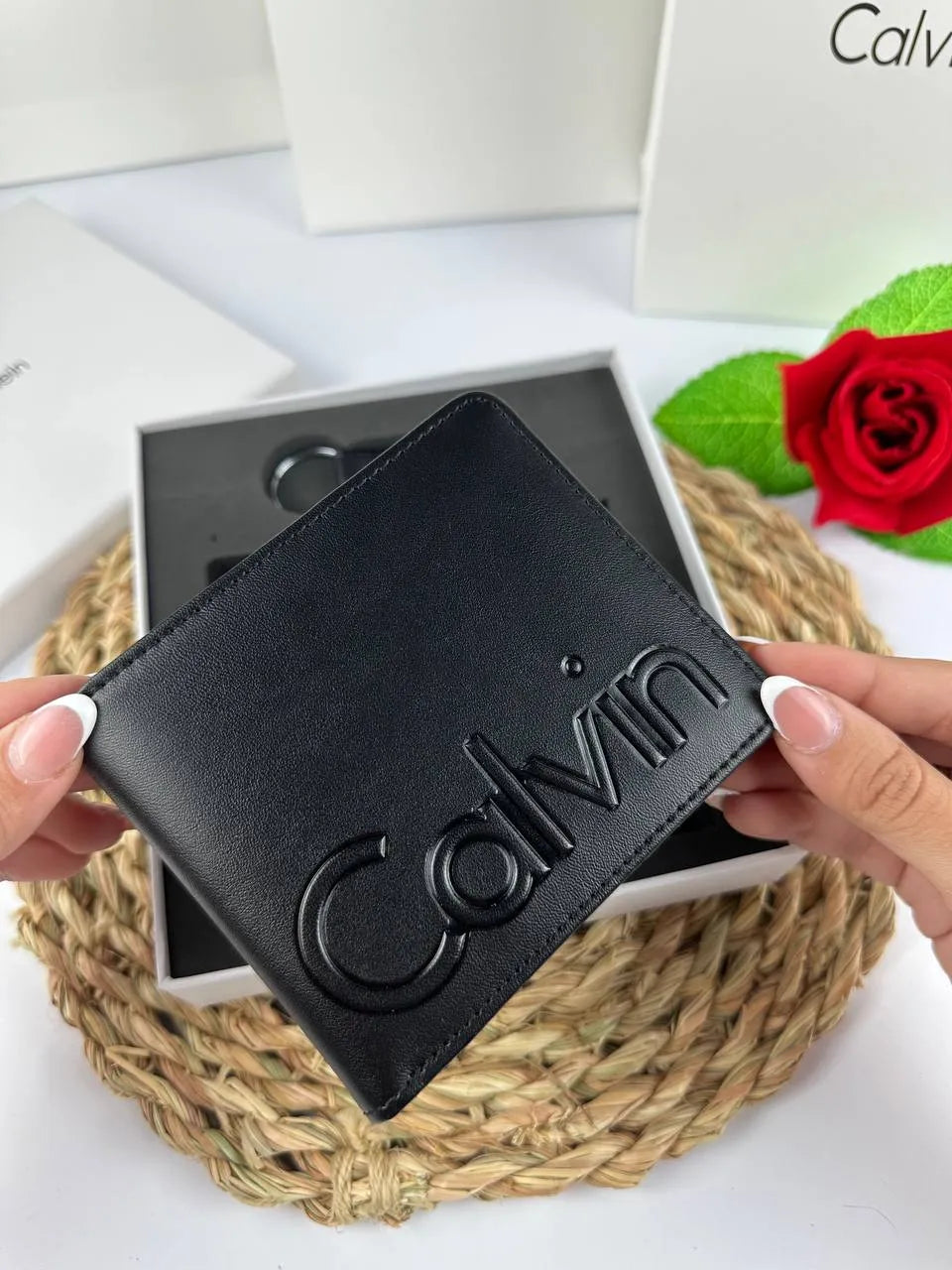 محفظة وميدالية CK - Reem Store