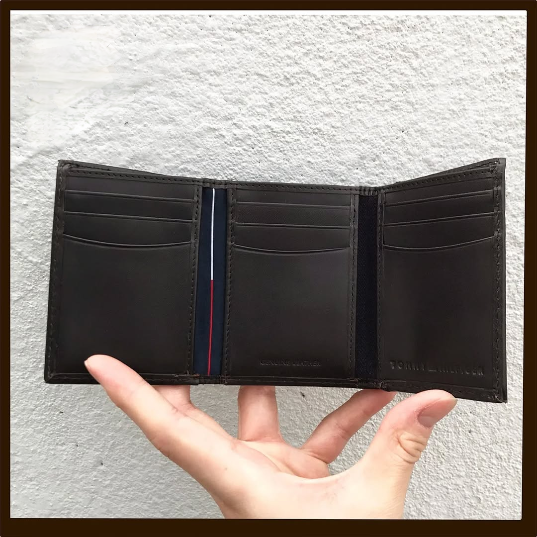 محفظة Tommy