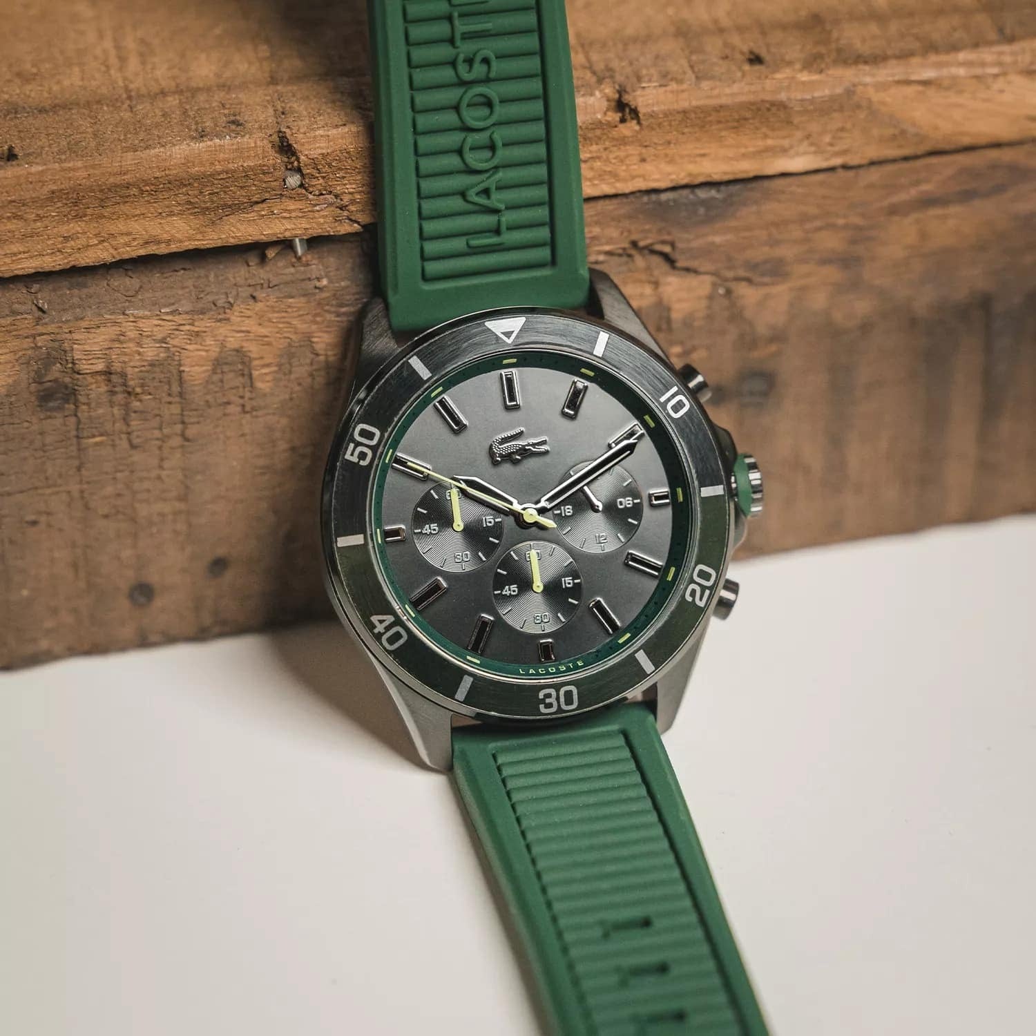 ساعة لاكوست رجالي 2011153