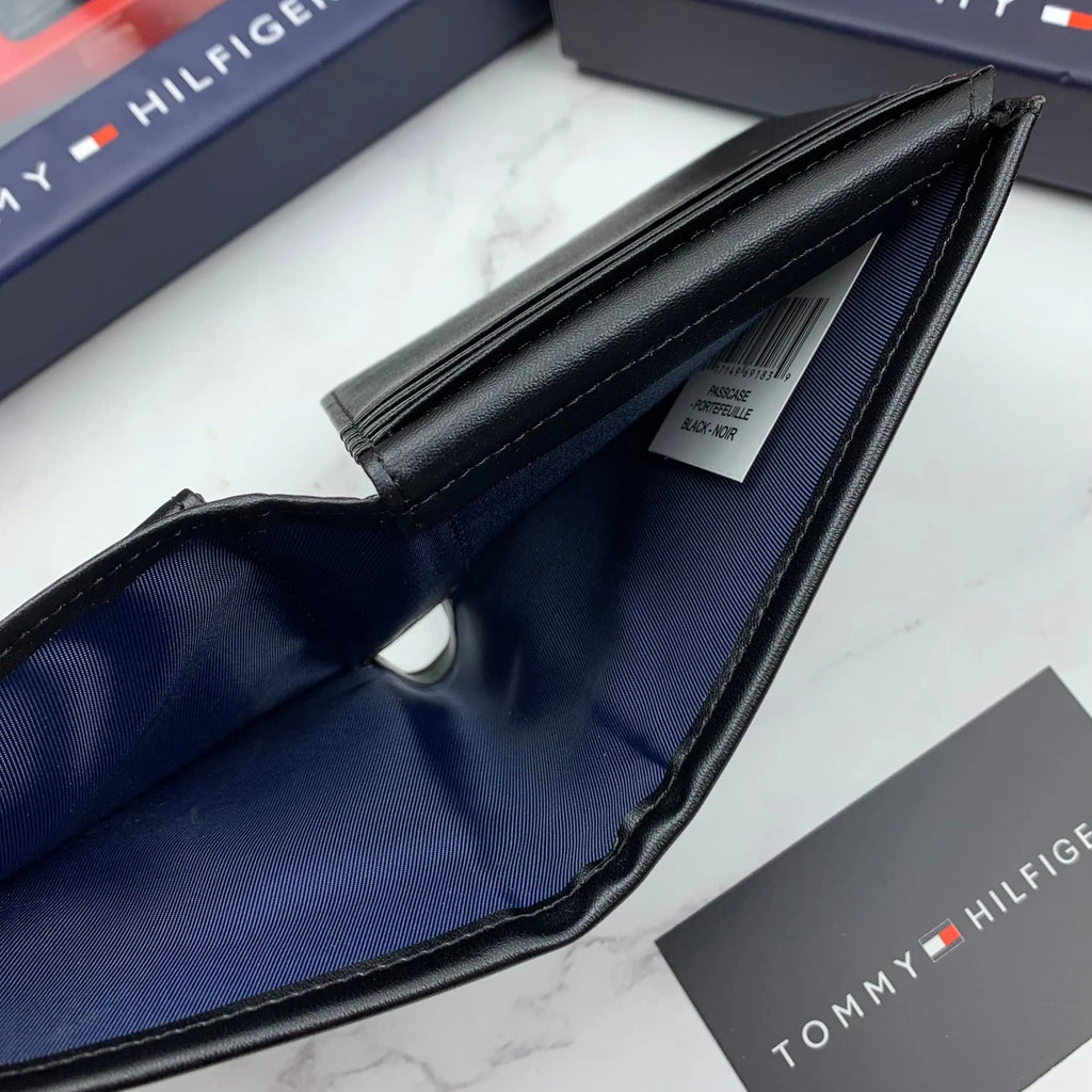 محفظة وكراتة وميدالية Tommy - Reem Store