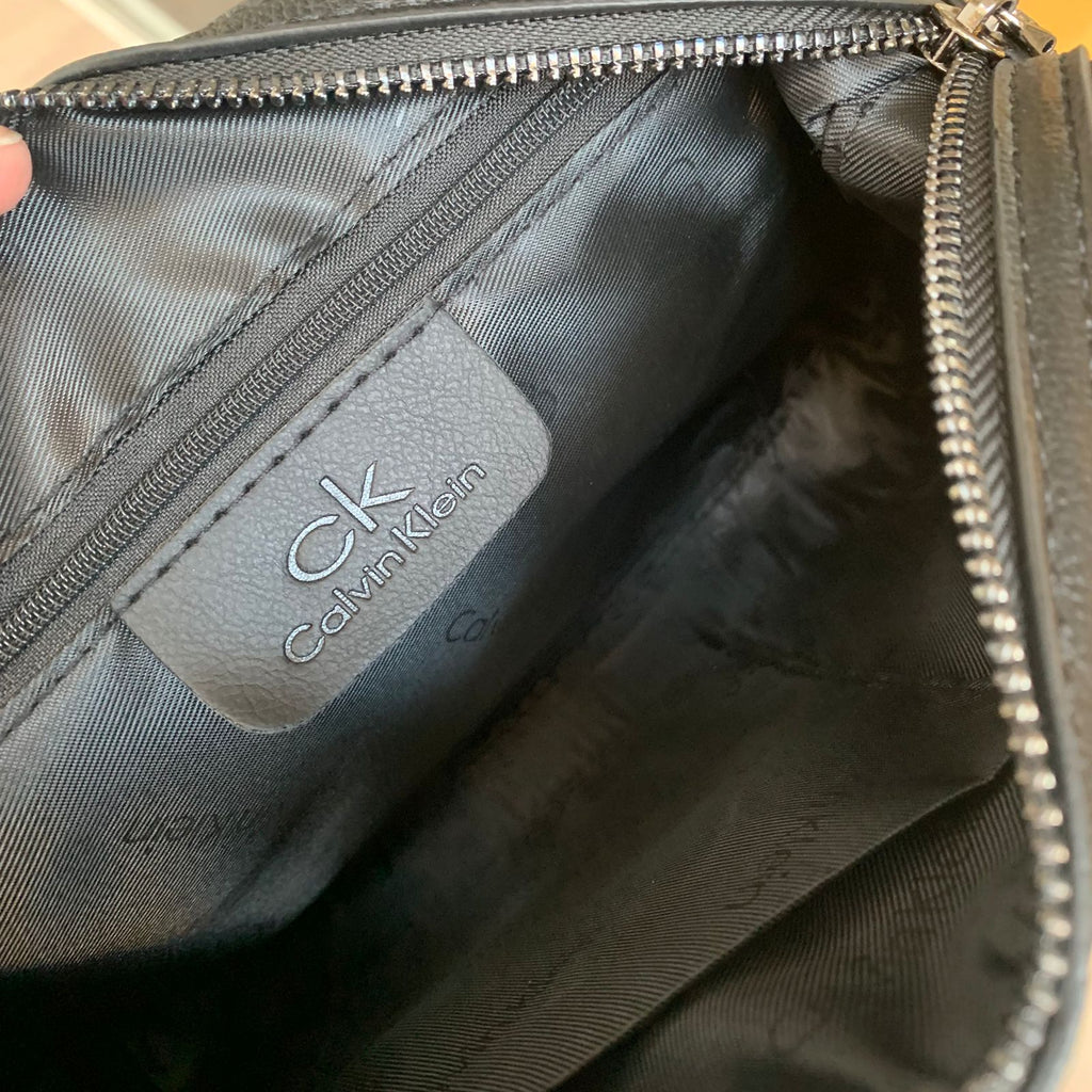 Bag Cross Ck 165