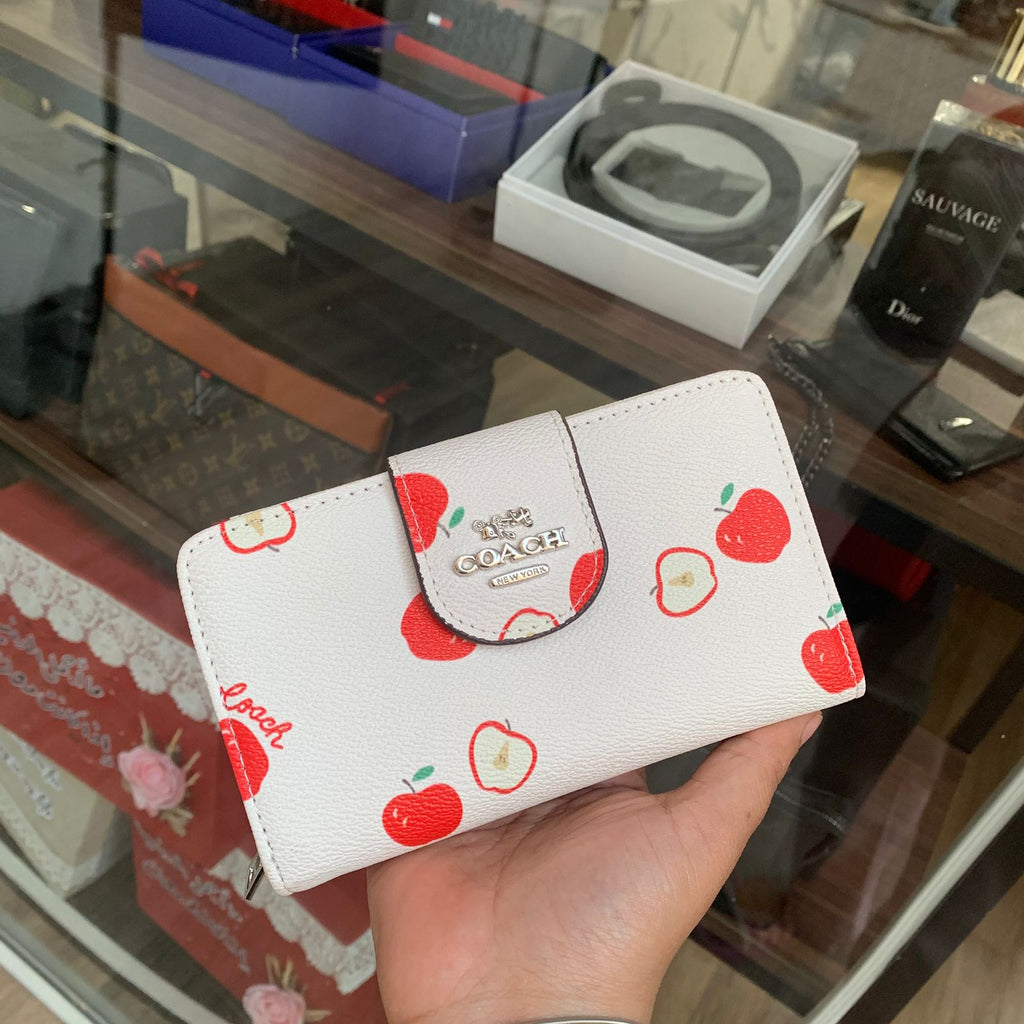 Wallet W co