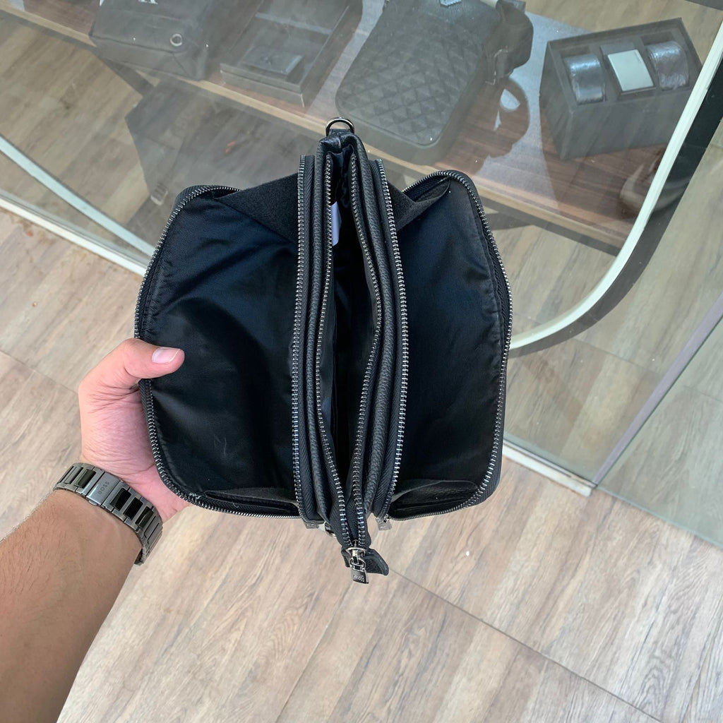 Bag Hand Cross Arm