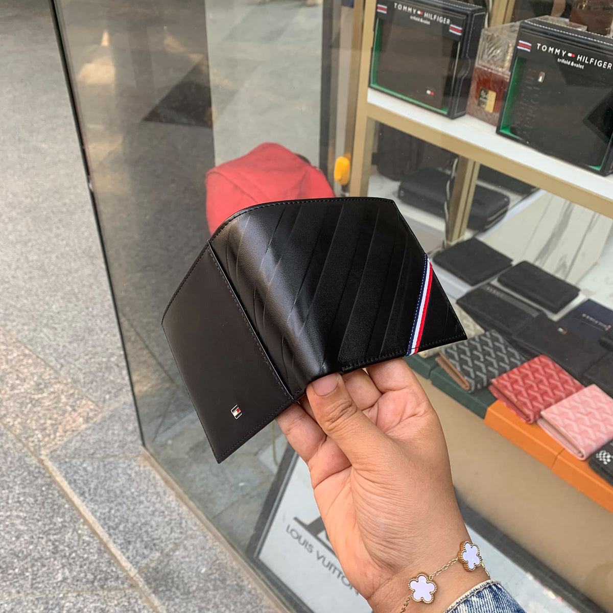 Wallet TM