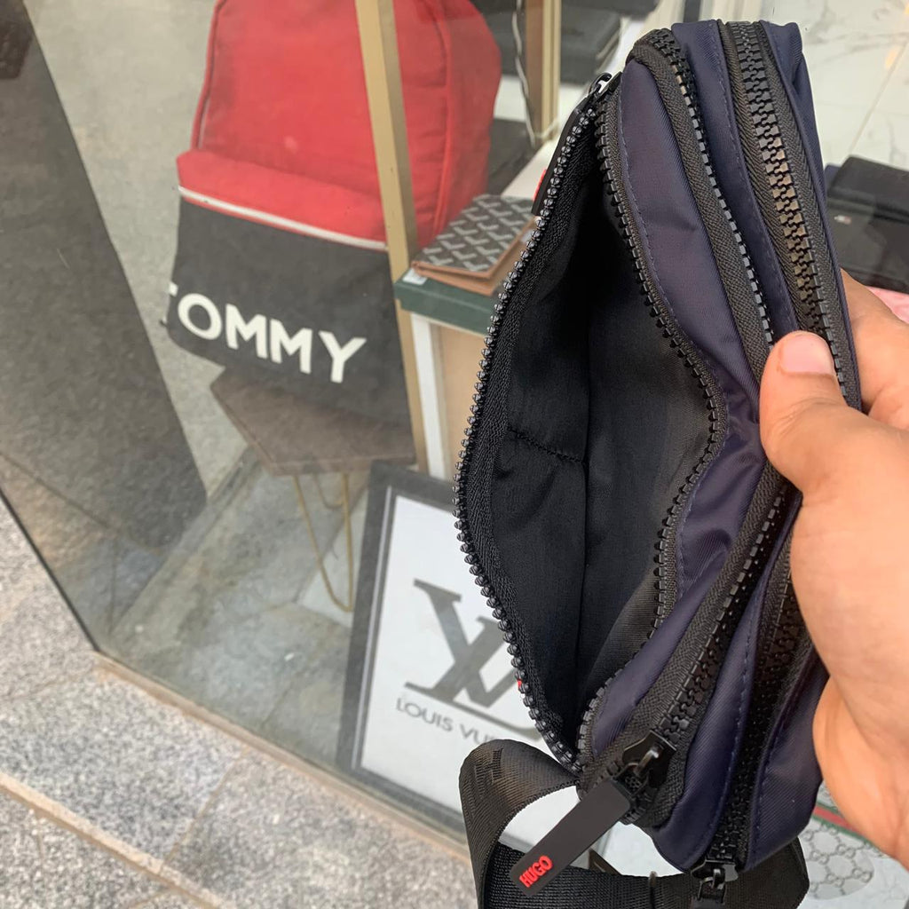Bag Hand Hu