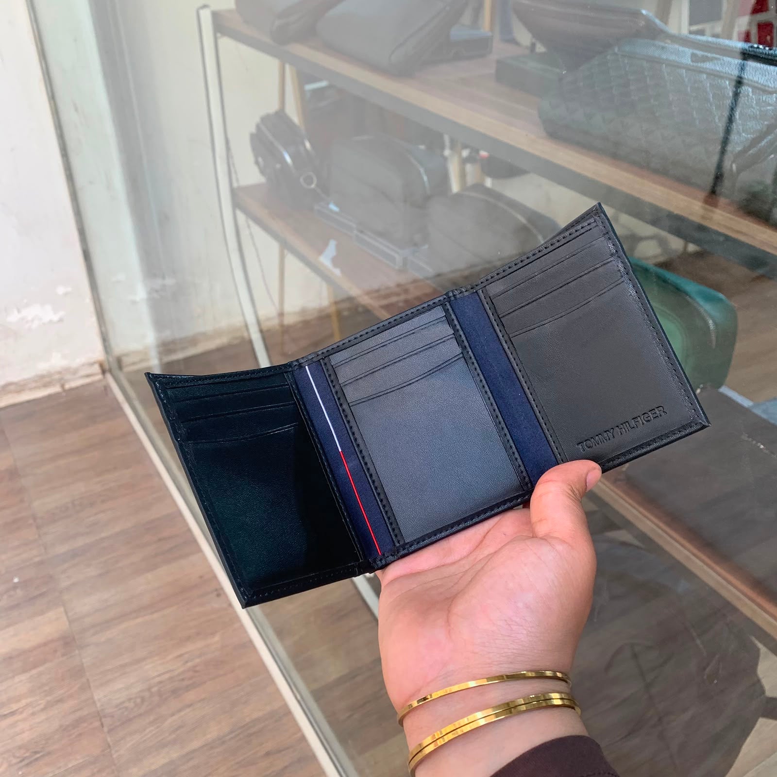 Wallet leather TM 8