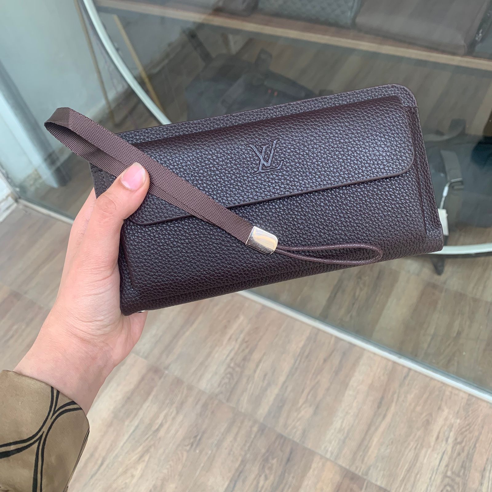Bag wallet Lv