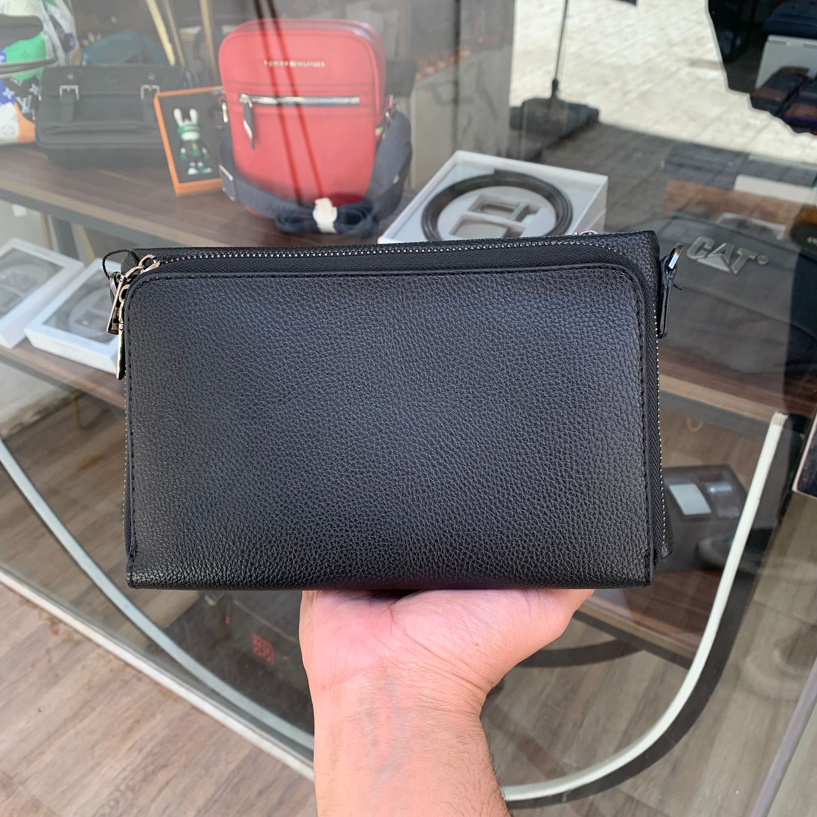 Bag Hand Cross Arm