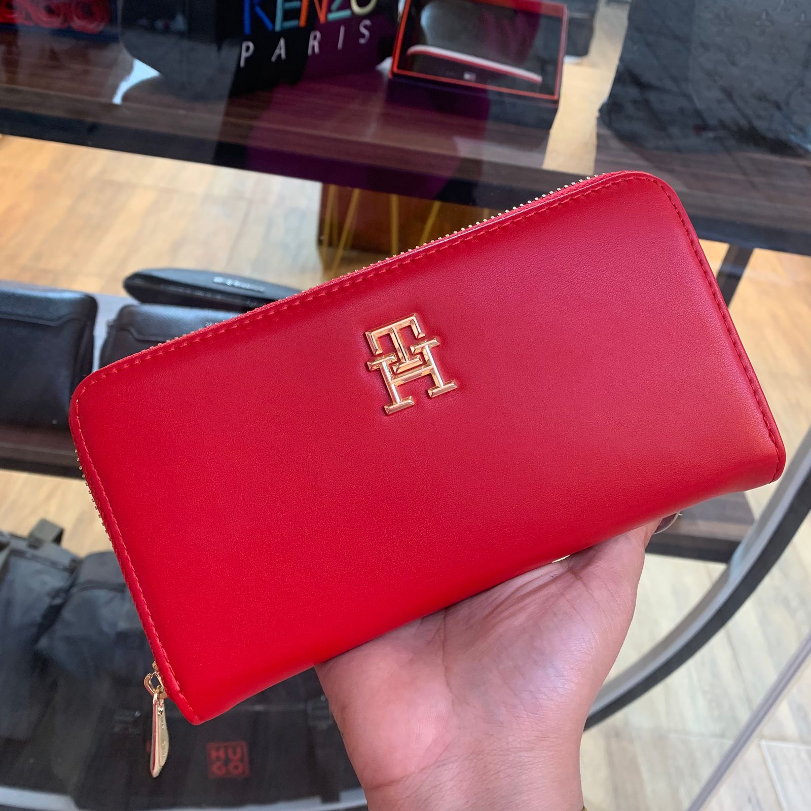 Large women's wallet Tommy