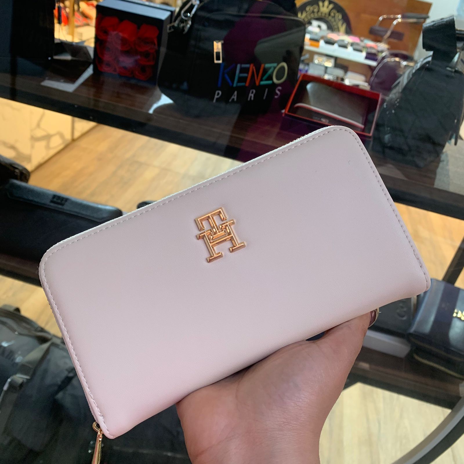 Large women's wallet Tommy