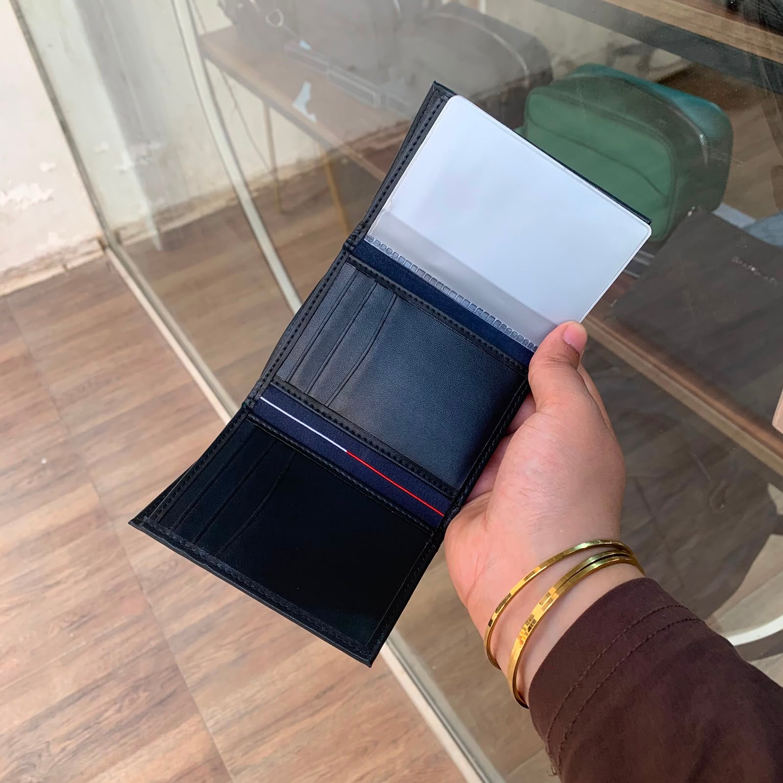 Wallet leather TM 8