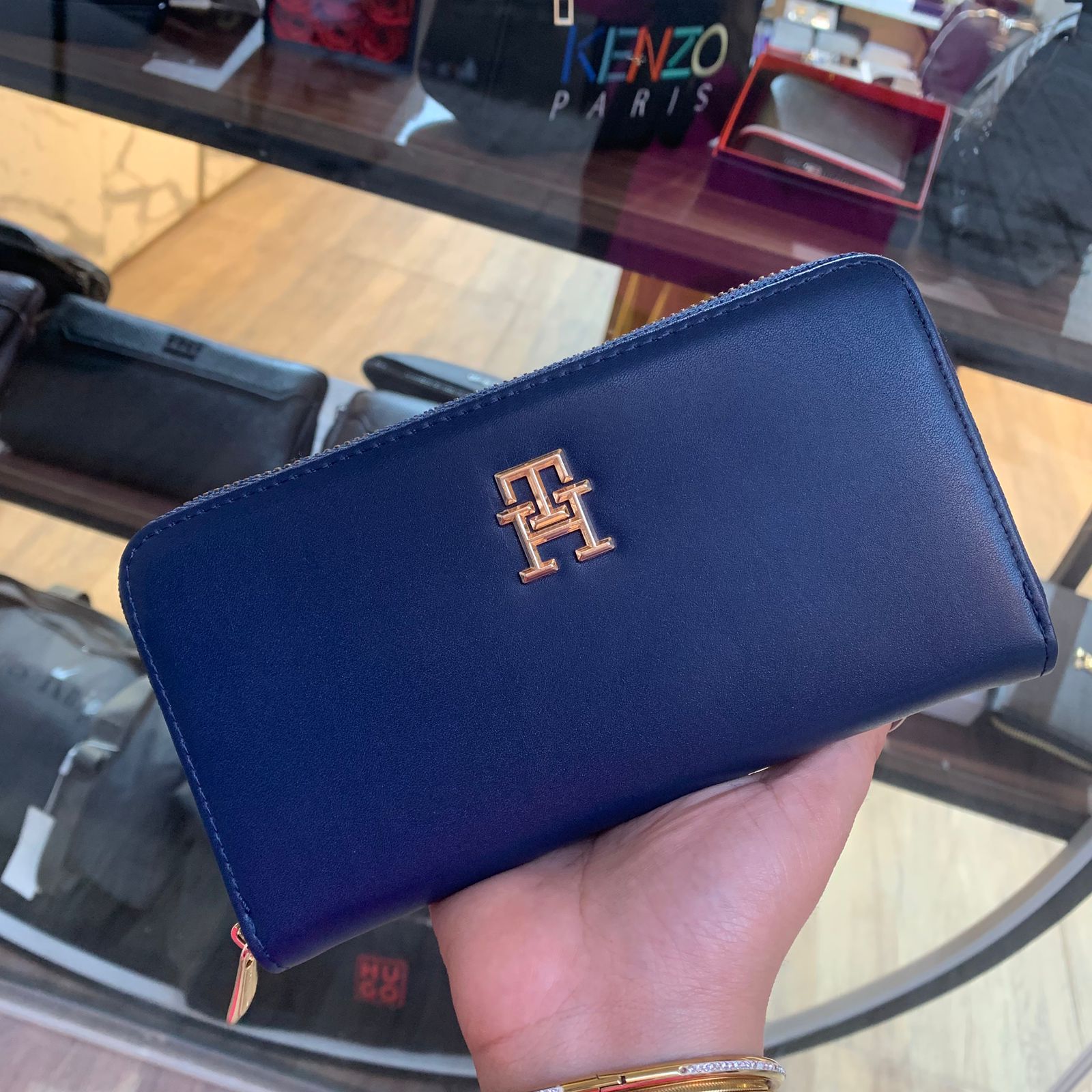 Large women's wallet Tommy